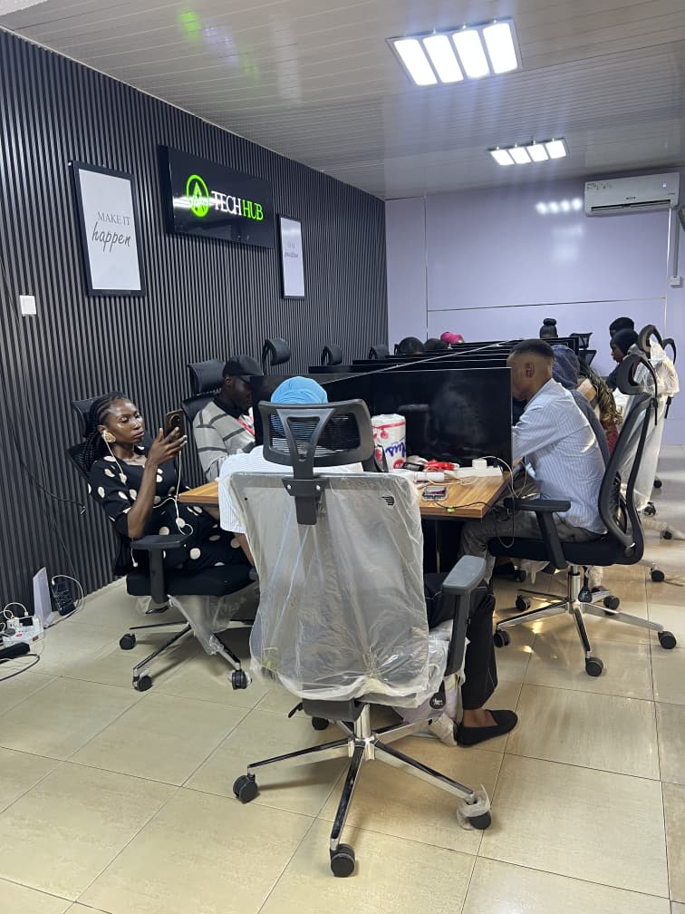 Read more about the article AAYK Information Technology (IT) & Fintech